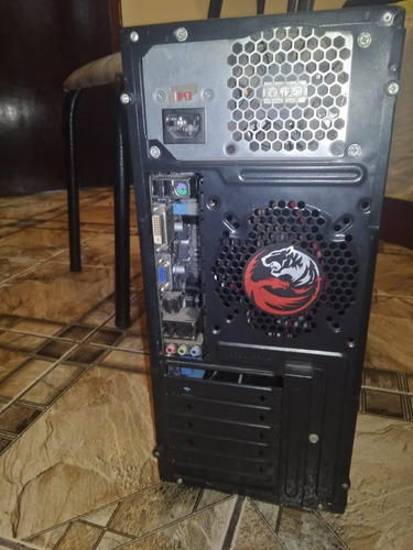 Gabinete Vinik Com Placa I3 3250u 8gb