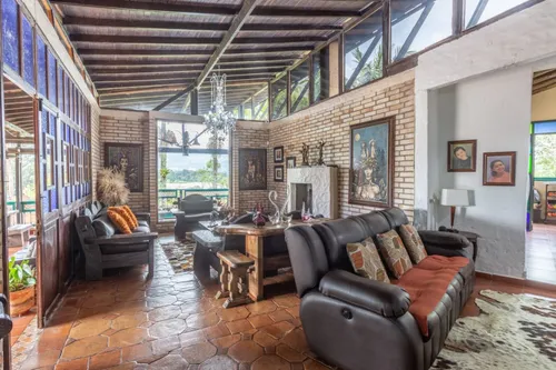 Casa En Arriendo/venta En La Ceja. Cod A16248
