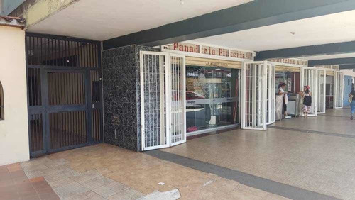 Imagen 1 de 18 de Apartamento Céntrico En Turmero 04128900222