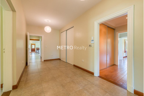 Casa En Venta 8 Ambientes En Barrio Privado Loma Escondida, Open Door