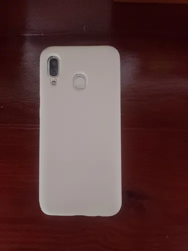 Celular Samsung Galaxia A30 (Usado)