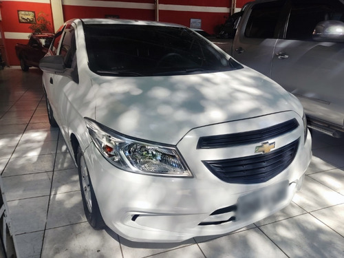 Imagem 2 de 7 de Chevrolet Onix Branco 1.0