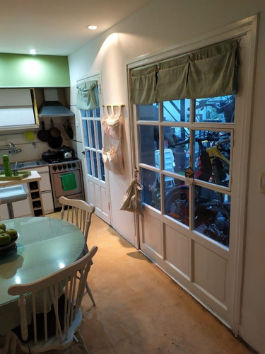 Imagen 11 de 21 de Local Comercial Con Vivienda En Barrio Chauvin