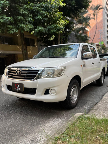 Toyota Hilux 2013 2.7 Gsl Mecanica 4x2