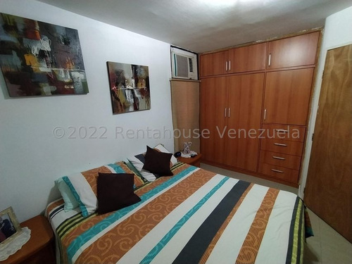 Imagen 11 de 13 de Apartamento En Venta, Ubicado En La Urb. Bosque Alto, Maracay 22-23398