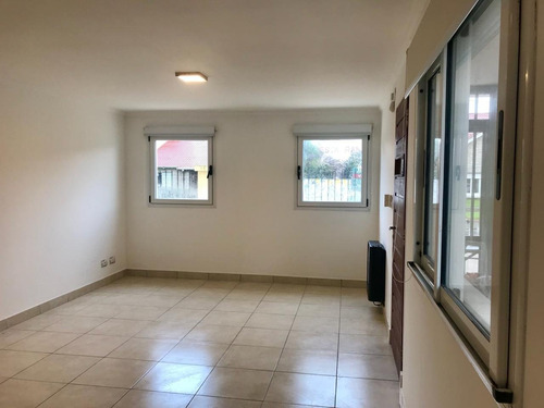 Imagen 3 de 14 de Vendo 2 Amb Departamento A Mst Del Mar Edificio Moderno