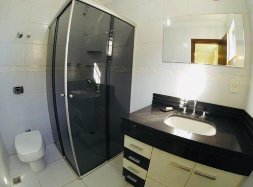 Casa Com 3 Quartos Para Comprar No Ouro Preto Em Belo Horizonte/mg - 15784