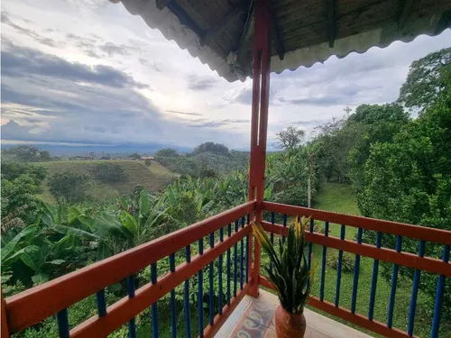 Finca De 3 Cuadras En Venta A 15 Minutos De Calarcá