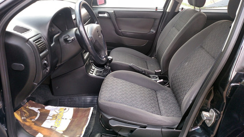Chevrolet Astra 2.0 Advantage Flex Power 5p