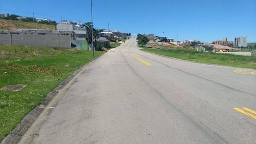 Imagem 4 de 5 de Terreno Totalmente Plano - Condomínio Colinas Do Paratehy Norte - 600m² - Te1888