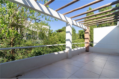 Imagen 7 de 12 de Venta Departamento 2 Dorm Balcon Terraza Cochera