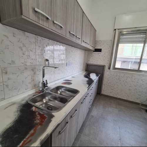 Oportunidad! Dueño Vende Ph/departamento Tipo Casa De Categoria En Avellaneda, Totalmente Reciclado A Nuevo!! Sin Expensas!! Sin Comision Inmobiliaria! Se Acepta Propiedad Menor Valor De Mi Interes