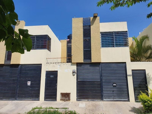 Imagen 1 de 12 de Casa Sola En Venta Plan De Ayala Norte