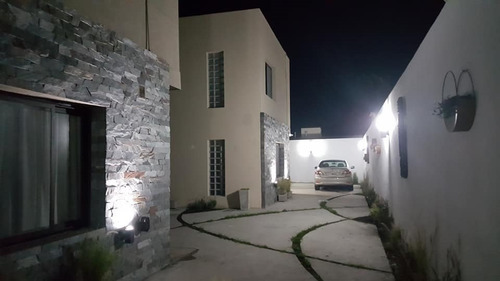 Imagen 10 de 14 de Duplex A Estrenar