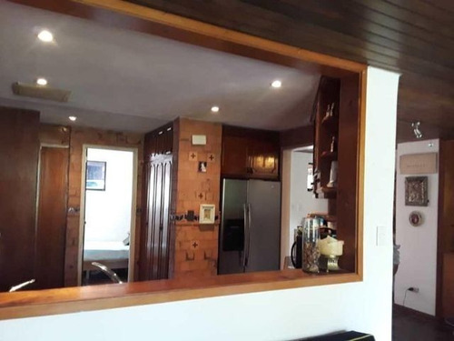 Imagen 2 de 9 de Town House En Venta 22-4133 En Parque Oripoto