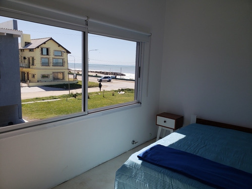 Imagen 9 de 12 de Duplex 3 Ambientes Frente Al Mar Santa Clara Del Mar