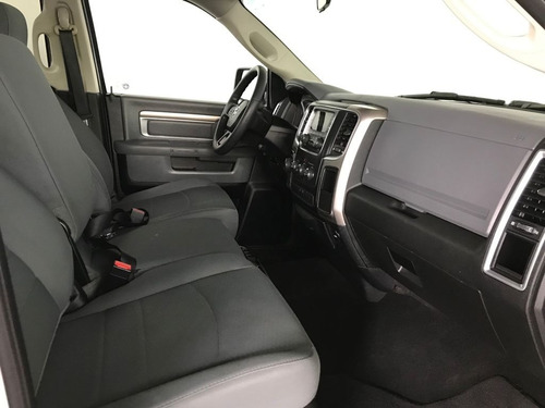 Imagen 9 de 15 de Dodge Ram 4x4 Slt 2018