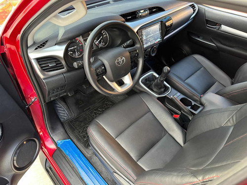 Imagen 6 de 8 de Toyota Hilux Hilux