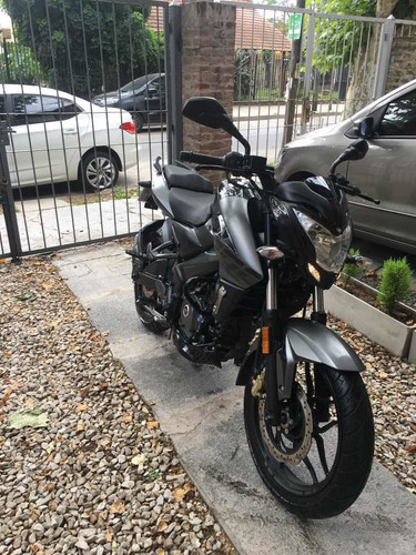 Bajaj Rouser Ns200