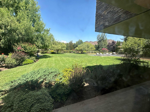 Vendo Moderna Casa Hormigón 6d 5b Orilla Cancha Las Brisas