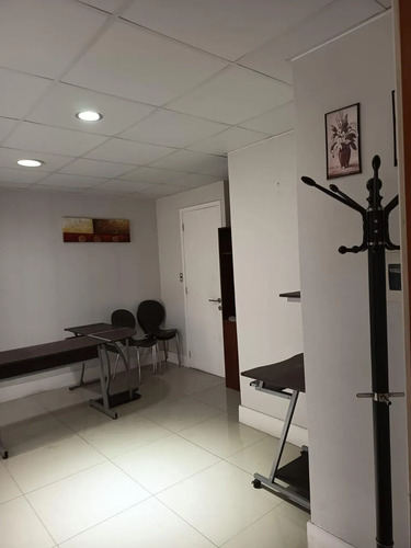 Deja De Pagar Arriendo Tu Oficina Propia En Pleno Centro