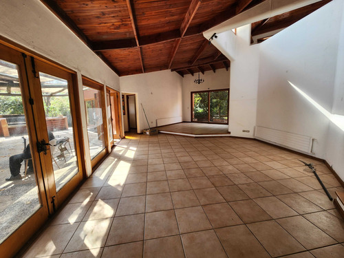Hermosa Parcela 5550 Mt2 Con Casa Y Piscina (91894)