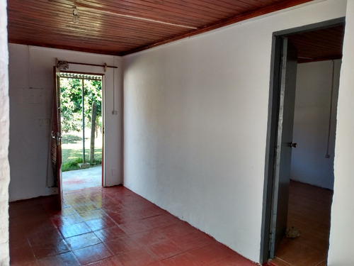 Casa Al Fondo De Otra En Alquiler En Playa Pascual