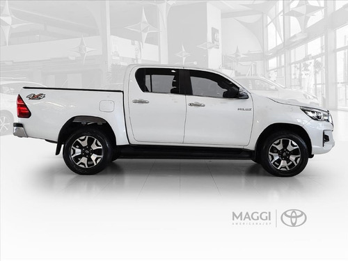 Imagem 4 de 11 de Hilux 2.8 Srx 4x4 Cd 16v Diesel 4p Automático