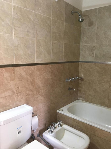 Imagen 4 de 7 de Departamento - Barrio Sur