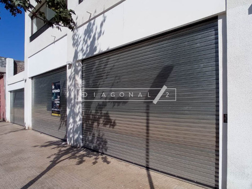 Local Comercial En Arriendo En Estación Central