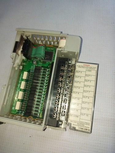 Allen Bradley 1769-ob16 Modulo De Salidas A 24vdc Compactlog (Usado)