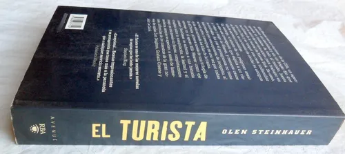 El Turista - Olen Steinhauer * Novela