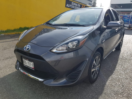 Imagen 8 de 15 de Toyota Prius 2020