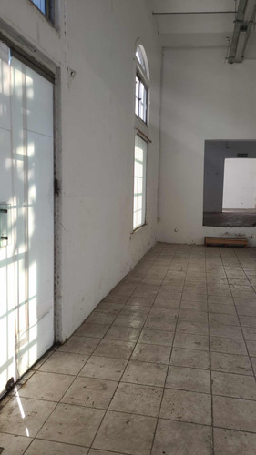Oportunidad Bajo De Precio !!! Centro Vendo Local O Terreno Esquina