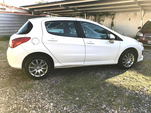 Peugeot 308 1.6 Active 2014