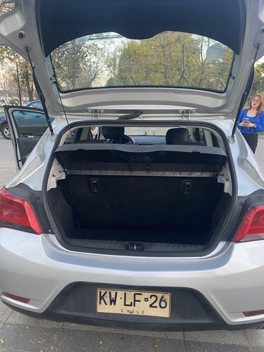 Chevrolet Onix 1.4 Lt Mt