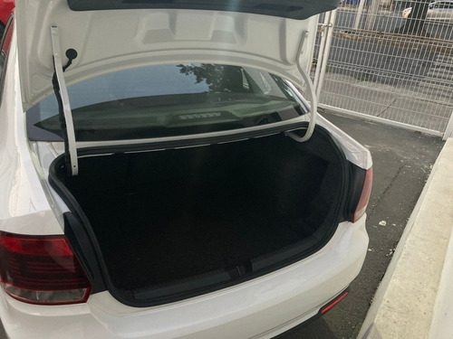 Imagen 12 de 12 de Volkswagen Vento 2020 1.6 Confortline At