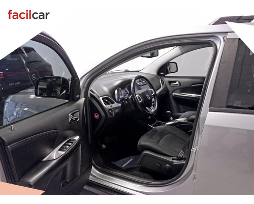 Imagen 13 de 25 de Dodge Journey Sxt 7 Pasajeros 3.6 2017 Excelente!!