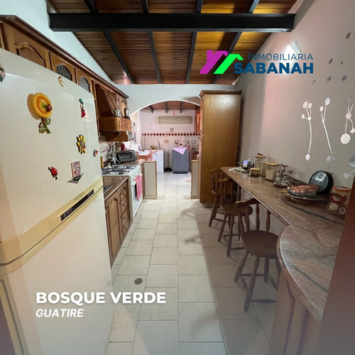 #429 Casa En Bosque Verde En Guatire