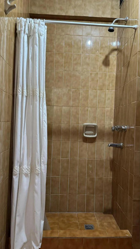 Departamento 1 Dormitorio Con Cochera Centrico
