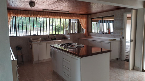 Casa En Venta En Cerro De Oro- Manizales (279023864).