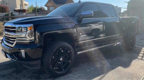 Chevrolet Silverado High Country
