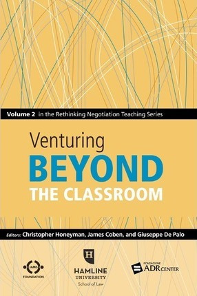 Libro Venturing Beyond The Classroom - Christopher Honeyman