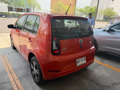 Volkswagen Up! 1.0 Connect Mt