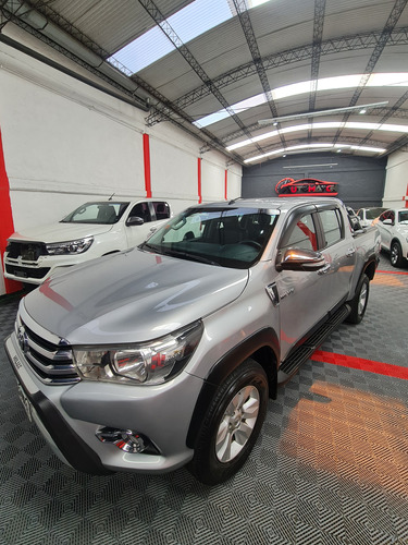 Toyota Hilux 2.8 Cd Srv 177cv 4x2