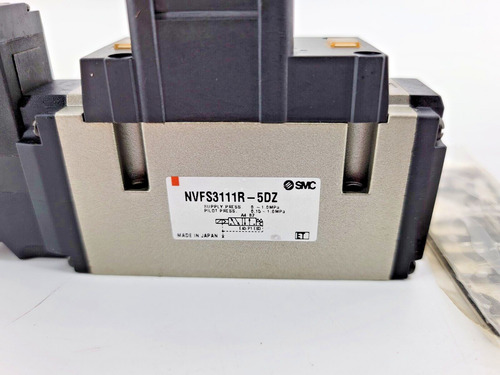 New Smc Nvfs3111r-5dz Solenoid Pilot Valve 21-26vdc, 0.1 Bbt