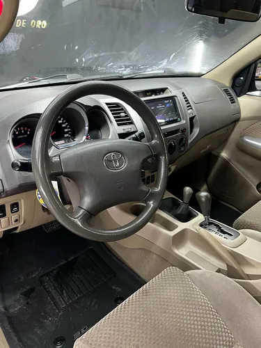 Toyota Fortuner 3.0 Srv