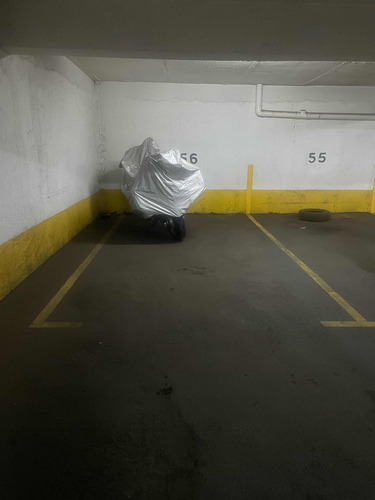 Arriendo Estacionamiento Vespucio Con Vitacura