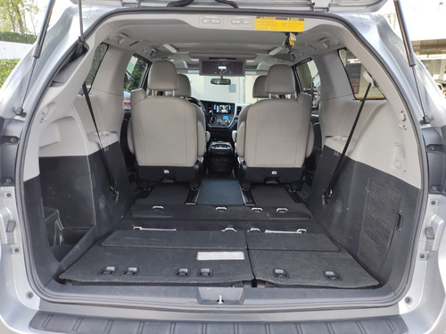 Imagen 8 de 15 de Toyota Sienna Limited Modelo 2017