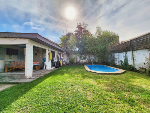 Amplio Jardin - Remodelada - Bradford